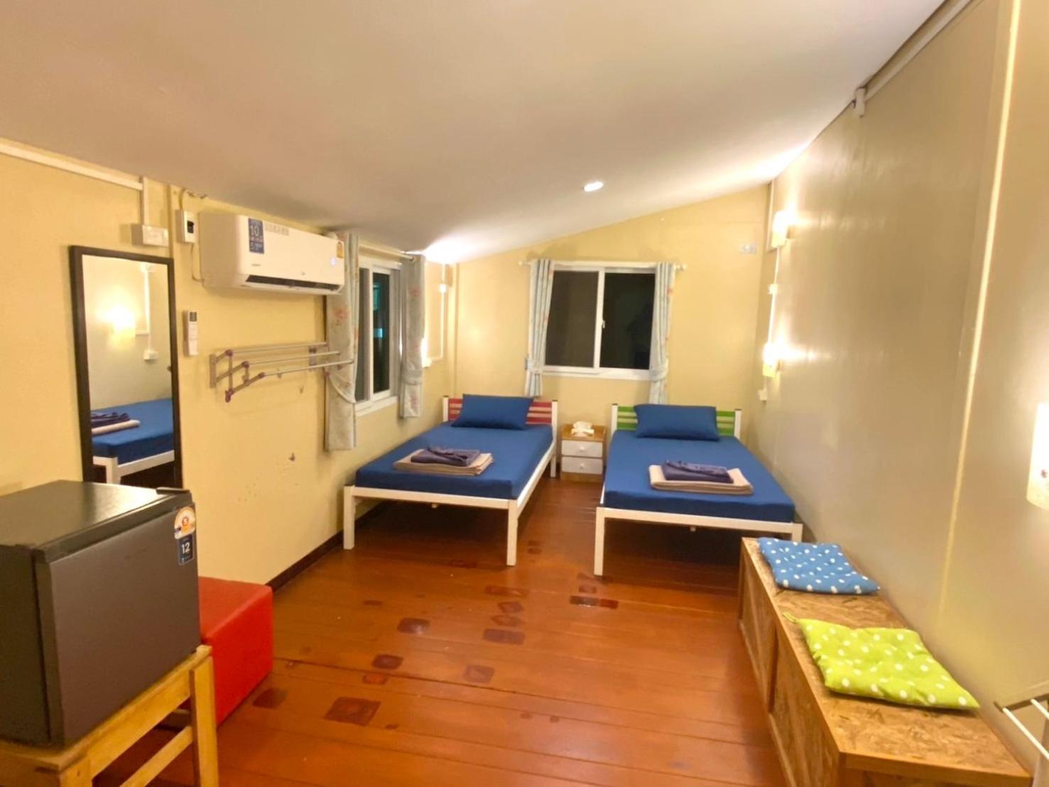 Anya House Hostel Thongsala Exterior photo